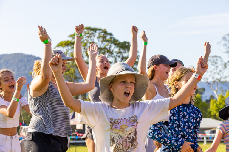 Rain, hail and shine – the Show went off!